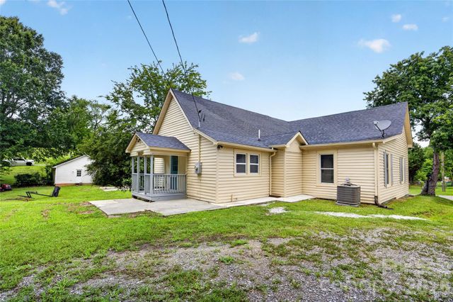 384 Grace Avenue NW, Concord, NC 28027