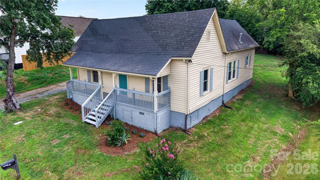 384 Grace Avenue NW, Concord, NC 28027