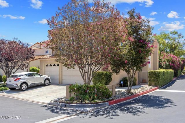 23056 Park Privado, Calabasas, CA 91302