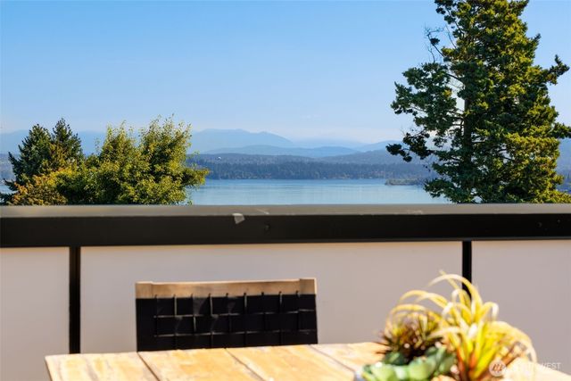 3406 E Spring Street, Seattle, WA 98122