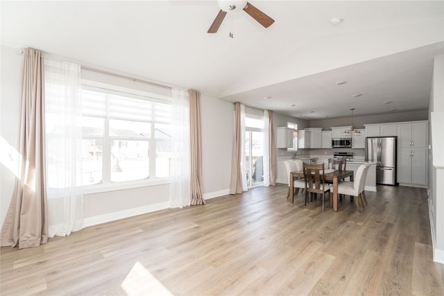 1402 NW Reinhart Drive, Ankeny, IA 50023