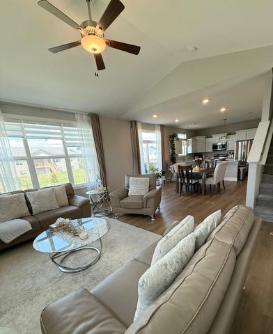 1402 NW Reinhart Drive, Ankeny, IA 50023