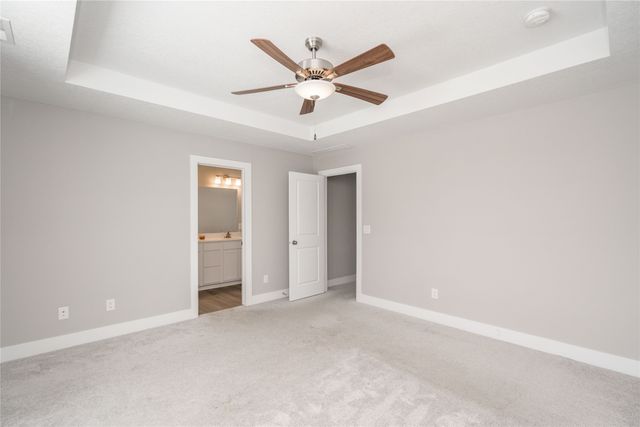 1402 NW Reinhart Drive, Ankeny, IA 50023