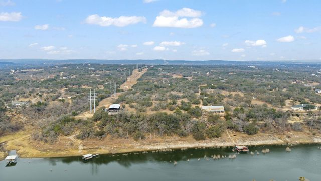 2001 Performer RD, Spicewood, TX 78669