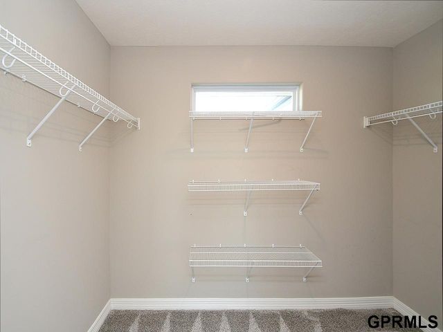 18421 Merion Drive, Omaha, NE 68136