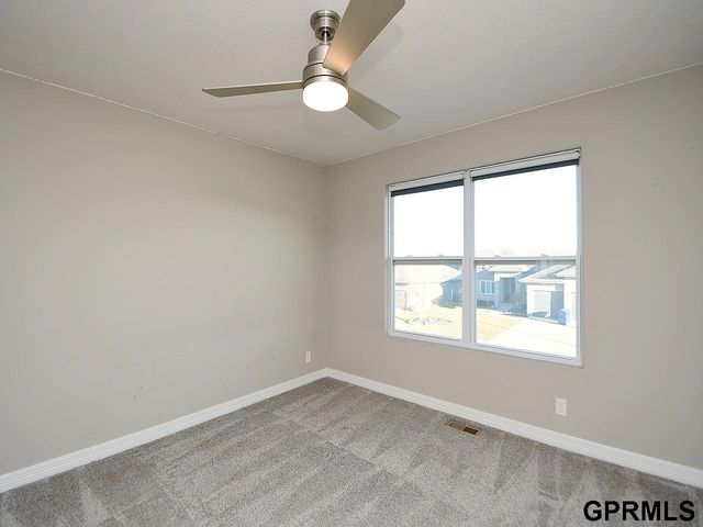 18421 Merion Drive, Omaha, NE 68136