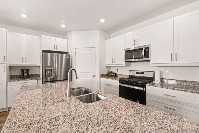 429 Bluebird Road, Johnstown, CO 80534