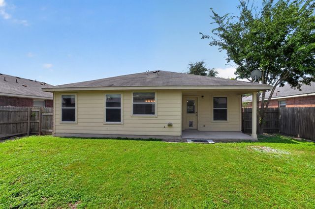 111 Mossy Rock CV, Hutto, TX 78634