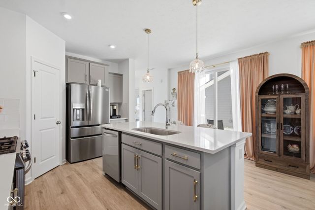 7401 Cella Lane, Mccordsville, IN 46055