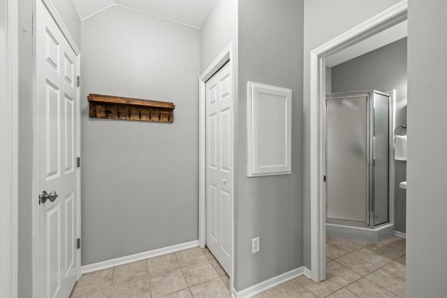 5970 W 16th Street 711, Saint Louis Park, MN 55416