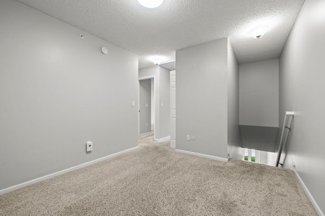 5970 W 16th Street 711, Saint Louis Park, MN 55416