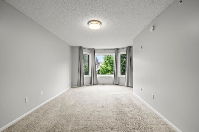 5970 W 16th Street 711, Saint Louis Park, MN 55416