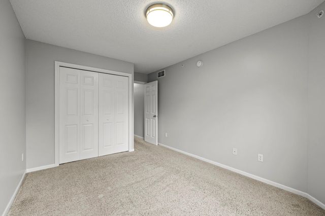 5970 W 16th Street 711, Saint Louis Park, MN 55416
