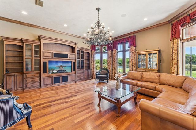 9225 BEVINGTON LANE, Orlando, FL 32827