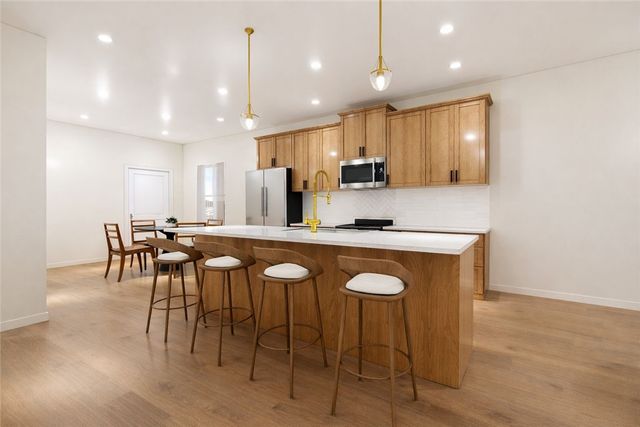 716 North Perkins, Franklin, TX 77856