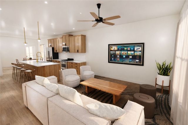 716 North Perkins, Franklin, TX 77856