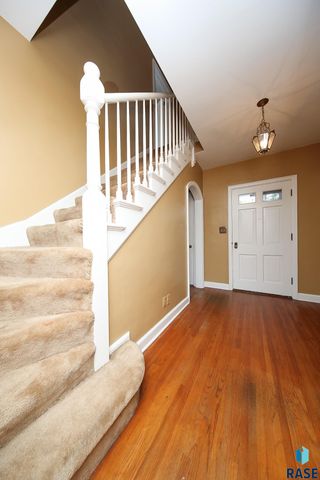 2212 S Main Ave Avenue, Sioux Falls, SD 57105