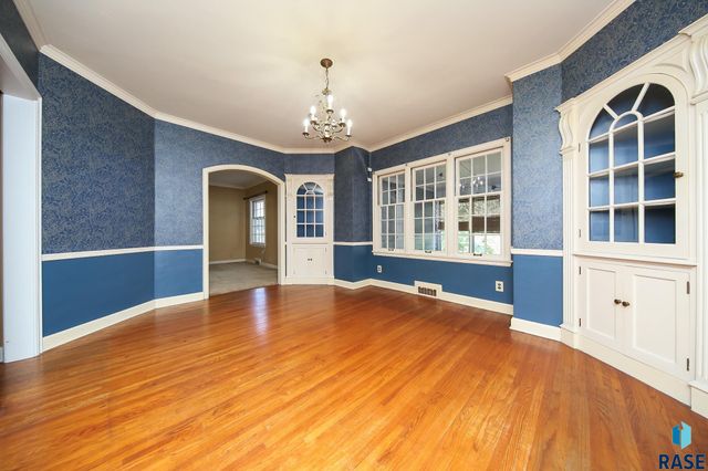 2212 S Main Ave Avenue, Sioux Falls, SD 57105