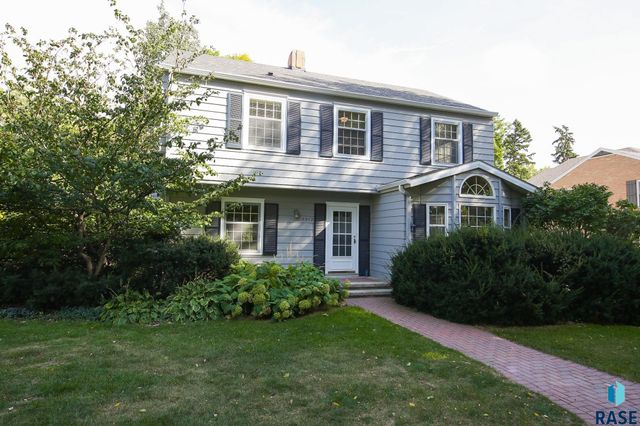 2212 S Main Ave Avenue, Sioux Falls, SD 57105