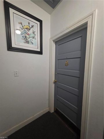 714 Redgate Ave Apt 5, Norfolk, VA 23507