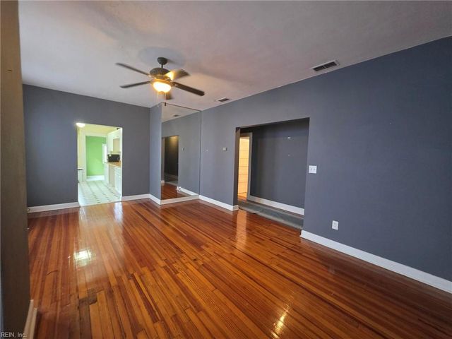 714 Redgate Ave Apt 5, Norfolk, VA 23507