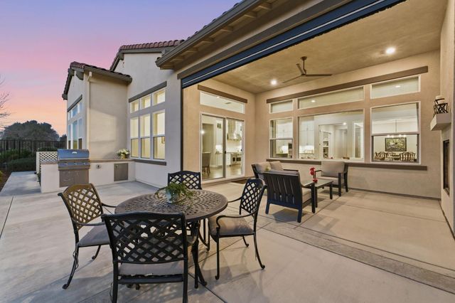 1144 Hogarth Way, El Dorado Hills, CA 95762
