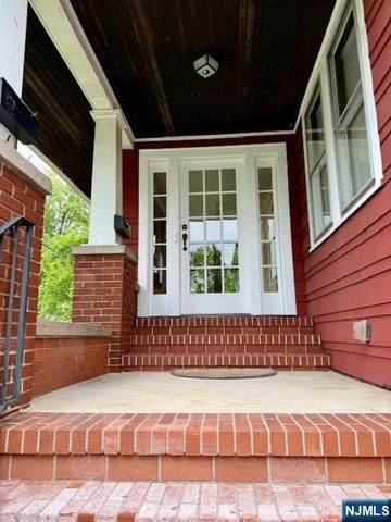46 Grove Street 2, Waldwick, NJ 07463