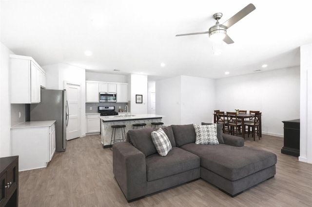 10426 Plateau Point Trail, Conroe, TX 77384