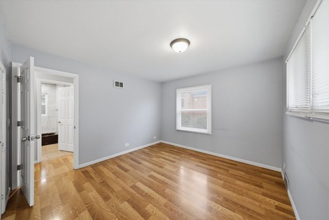 1517 E Roosevelt Road, Wheaton, IL 60187