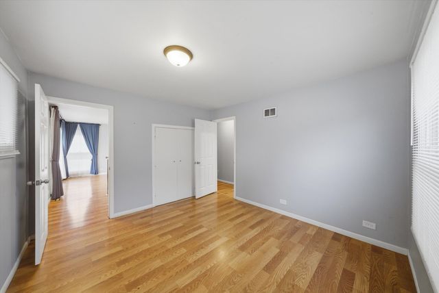 1517 E Roosevelt Road, Wheaton, IL 60187