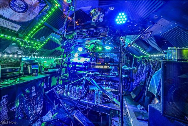 1197 Carey Avenue, Akron, OH 44314