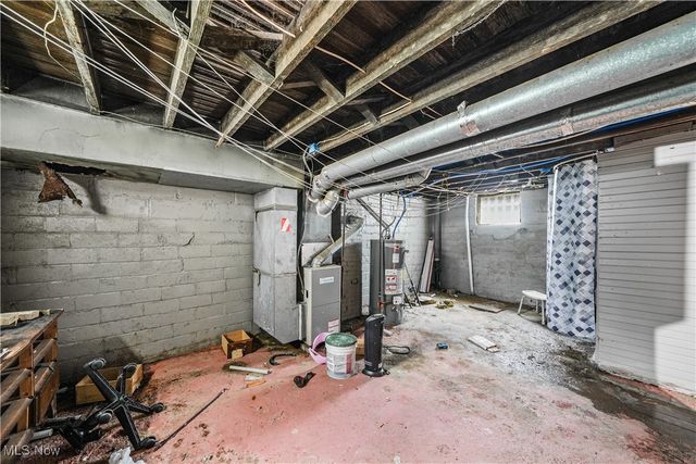 1197 Carey Avenue, Akron, OH 44314