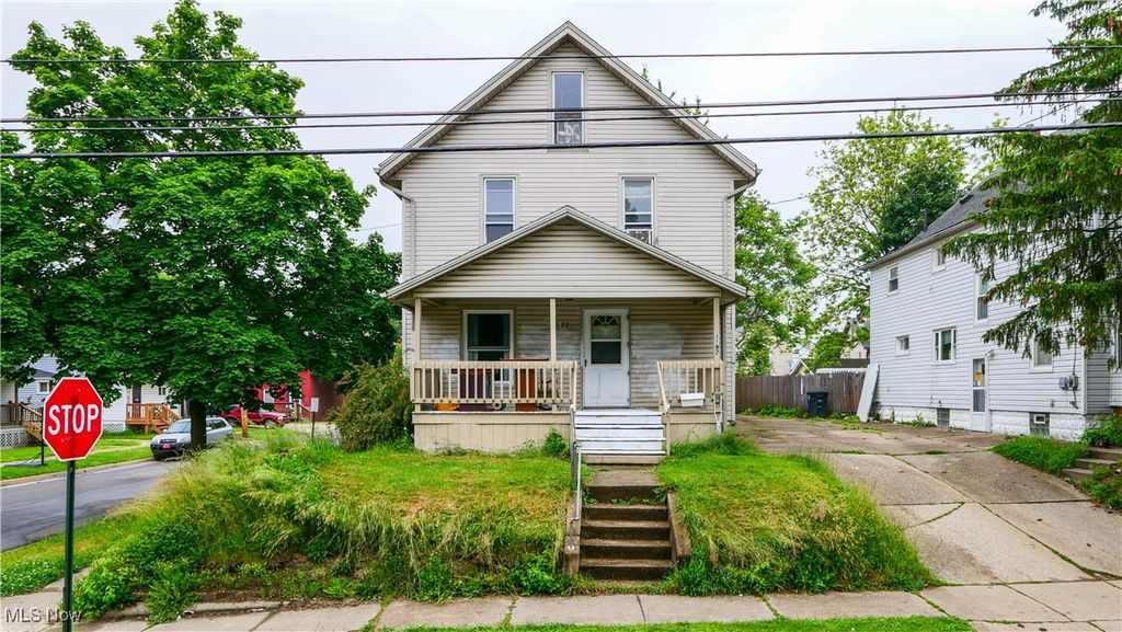 1197 Carey Avenue, Akron, OH 44314