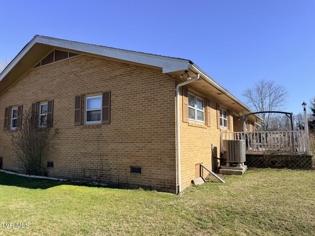 10132 Coeburn Mountain Road, Wise, VA 24293