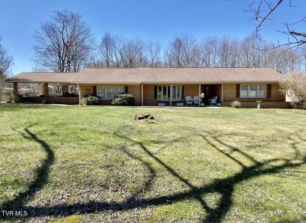 10132 Coeburn Mountain Road, Wise, VA 24293