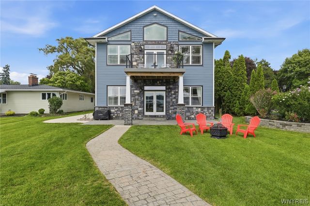 2490 River Road, Wheatfield, NY 14304