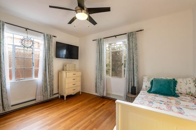 1208 Lead Avenue SW, Albuquerque, NM 87102