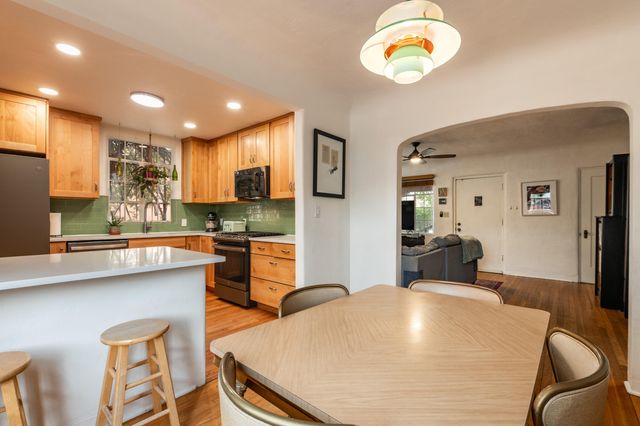 1208 Lead Avenue SW, Albuquerque, NM 87102