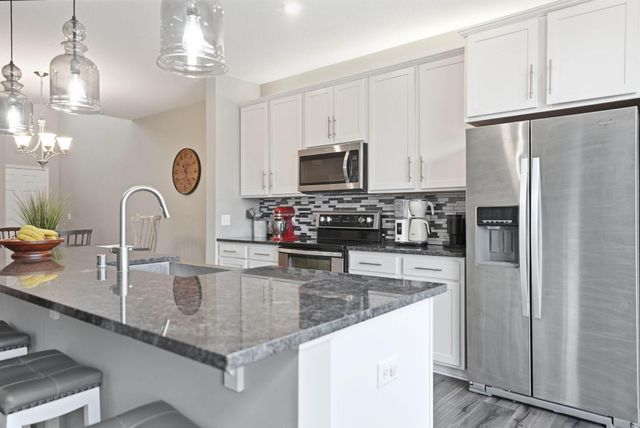 11543 81st Place N, Maple Grove, MN 55369