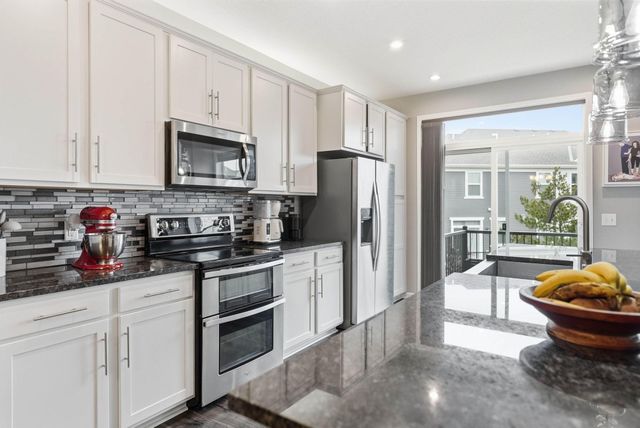 11543 81st Place N, Maple Grove, MN 55369