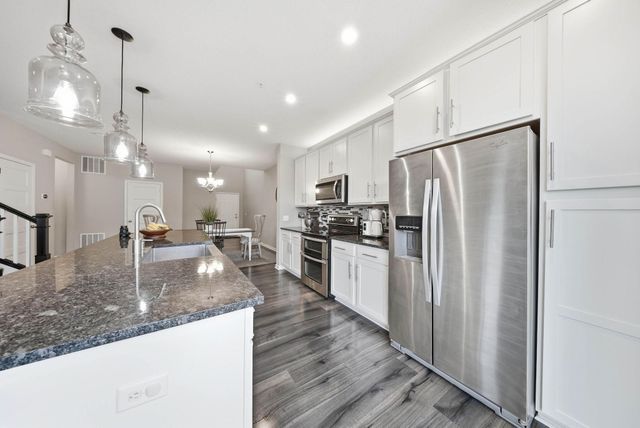 11543 81st Place N, Maple Grove, MN 55369