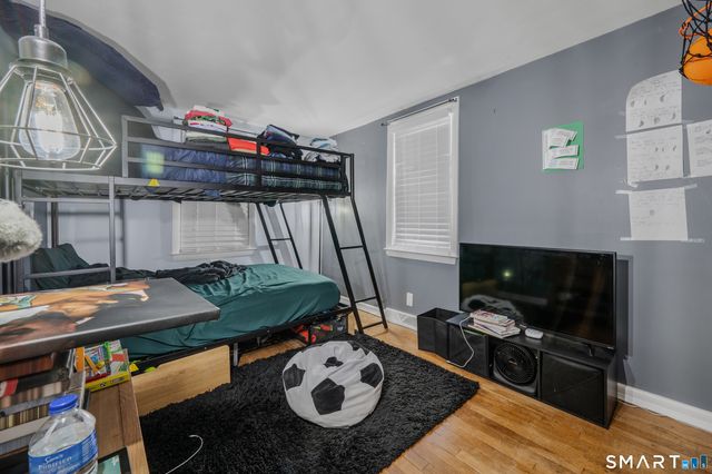 349 Naubuc Avenue A, Glastonbury, CT 06033