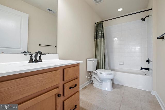 103 PIERCE LN, Kennett Square, PA 19348