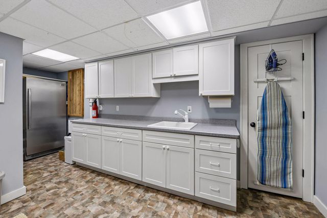 27885 Woodside Road, Excelsior, MN 55331