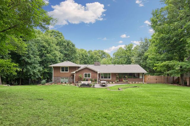 27885 Woodside Road, Excelsior, MN 55331
