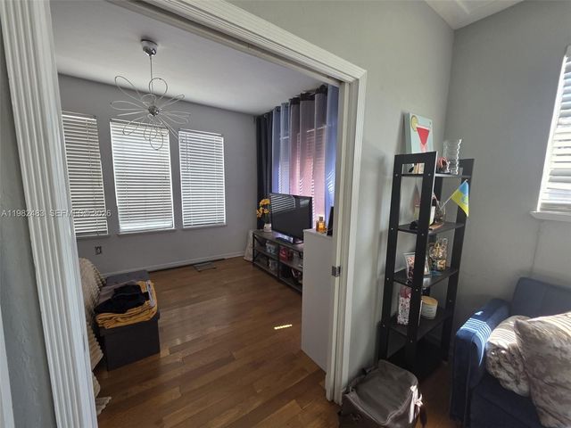 1027 Pennsylvania Ave 304, Miami Beach, FL 33139