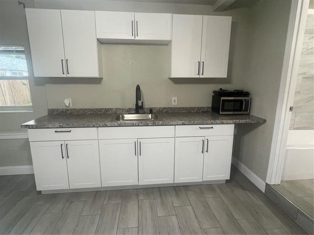 3419 19TH STREET E Back ADU, Bradenton, FL 34208