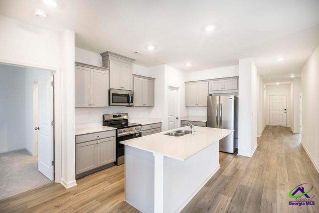 123 Oconee Trl, Perry, GA 31069