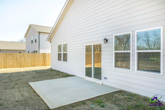 123 Oconee Trl, Perry, GA 31069