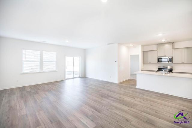 123 Oconee Trl, Perry, GA 31069